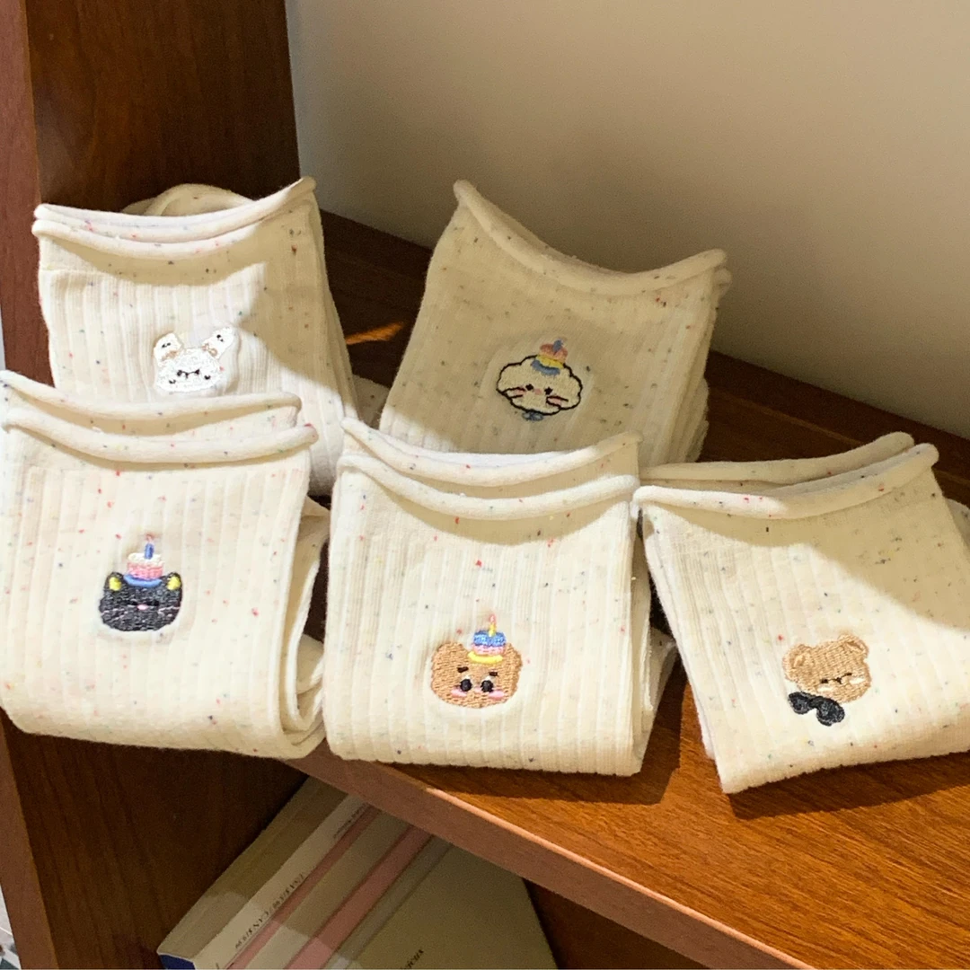 刺绣点子纱卡通可爱袜子女中筒春秋季堆堆袜ins潮日系少女生棉袜