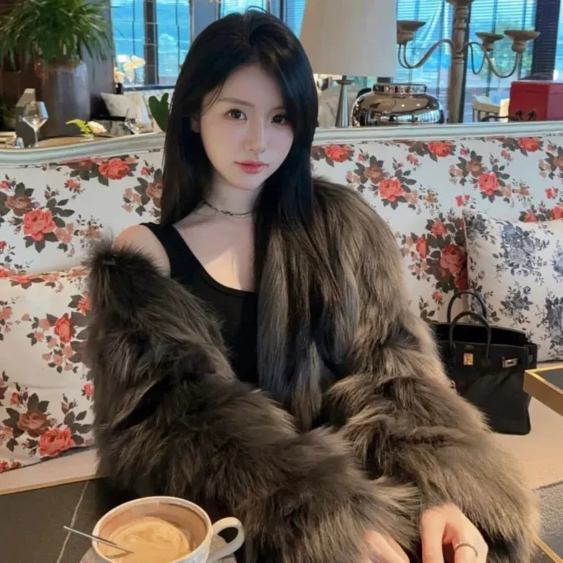 2024秋冬新款深灰毛毛外套女短款宽松韩版轻奢毛毛年轻大衣女