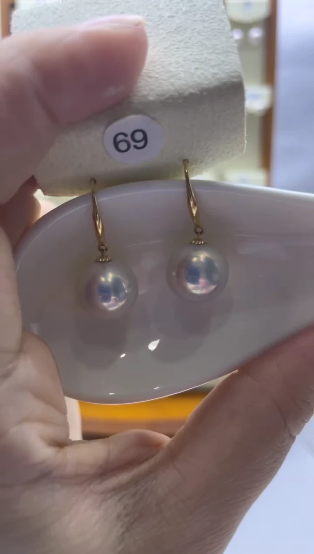 【闪购商品】淡水珍珠耳饰18K金镶嵌69