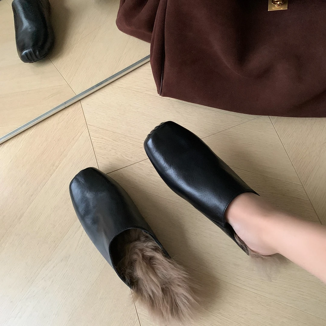 一脚蹬厚底毛毛鞋女秋冬季外穿高级感可爱丑萌猪鼻子包头拖鞋