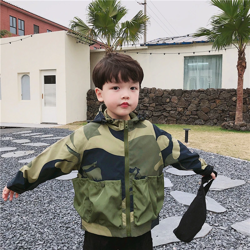 薄款清新男童外套宝宝迷彩连帽风衣帅气春秋装小童大童男孩洋气