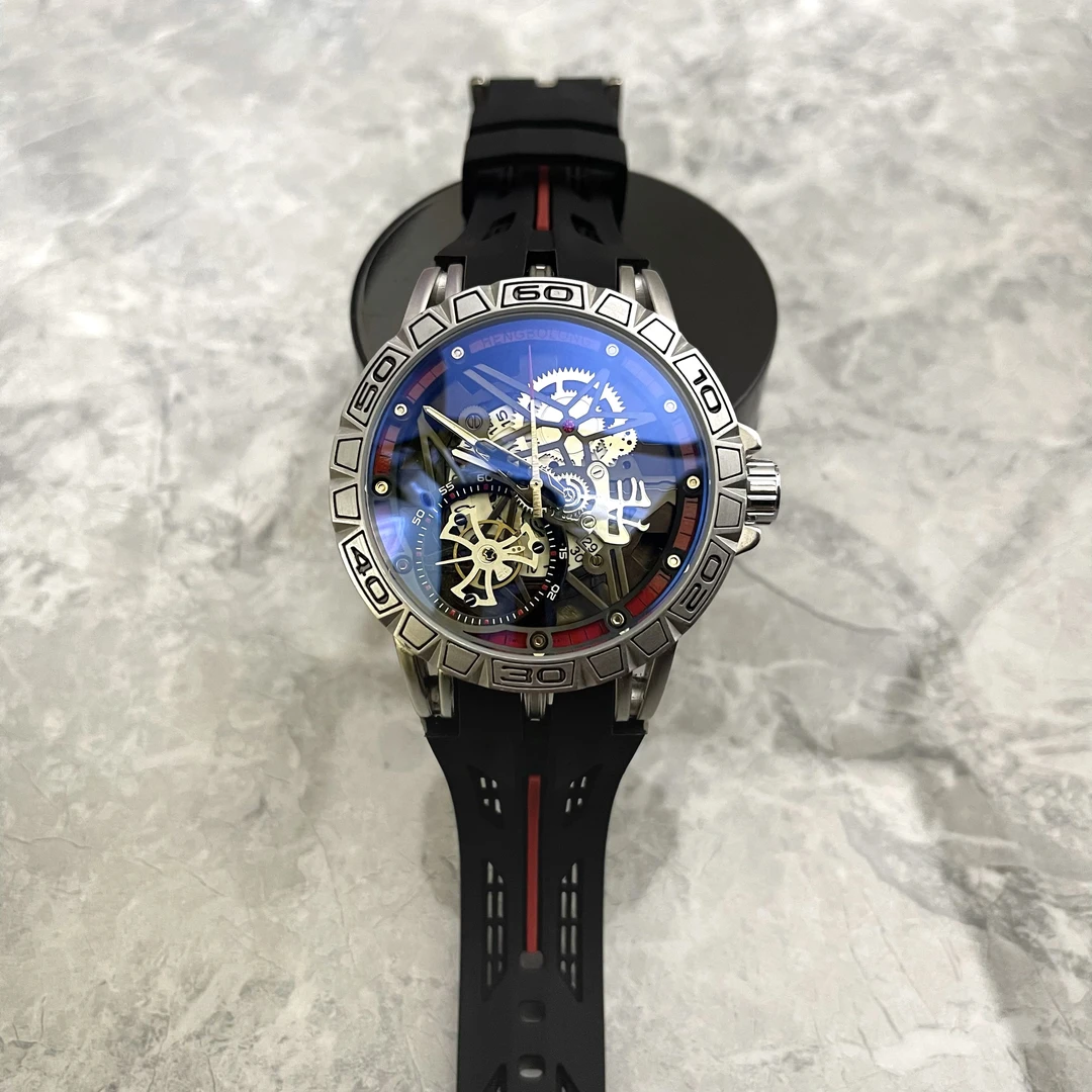 罗杰系列同款机械感大表盘男款手表复古潮酷日历高级感痞帅手表H1