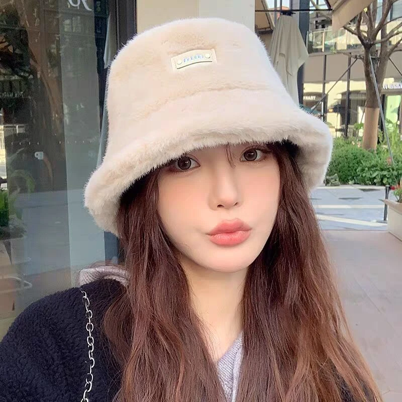 帽子女冬季韩版加厚保暖毛绒渔夫帽女时尚百搭遮脸显脸小皮标盆帽