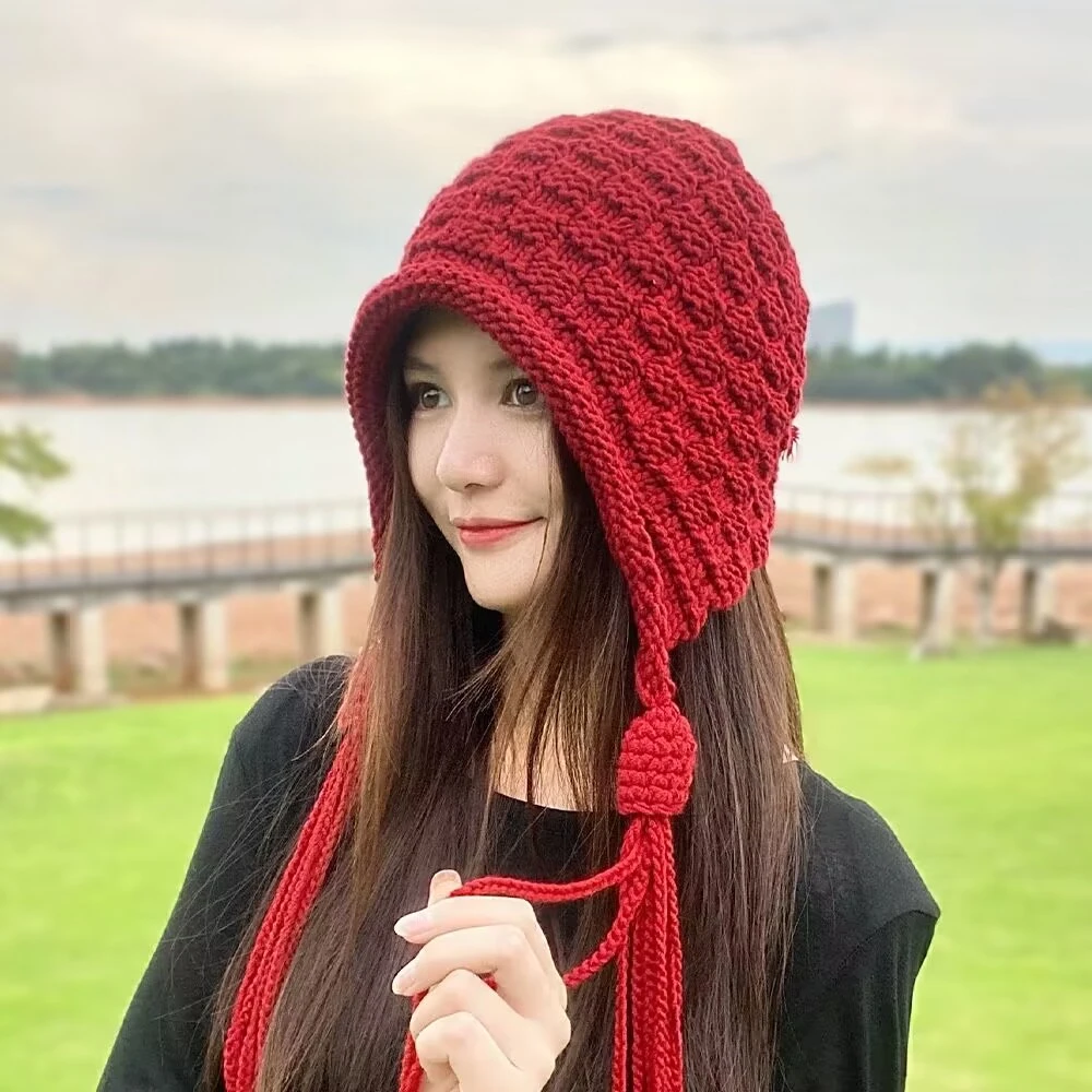 日系时尚百搭护耳毛线帽女秋冬季彩色流苏球球绑带保暖套头冷帽潮