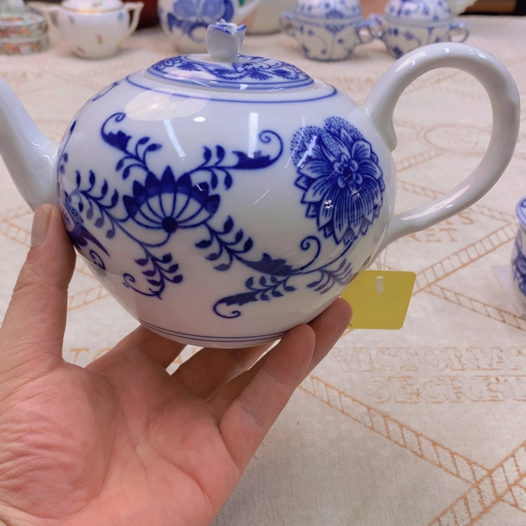 摆件隐隐约约记得