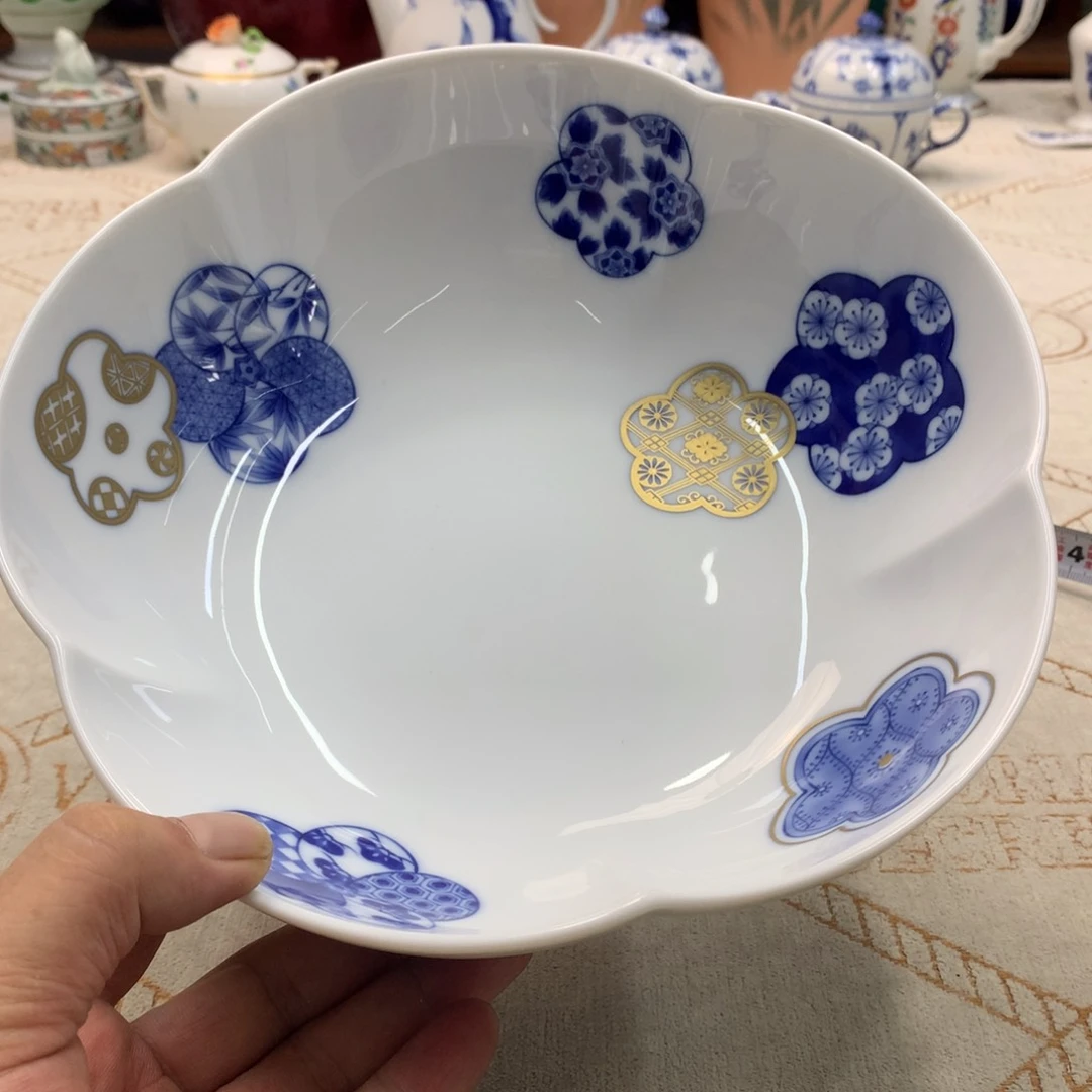 摆件隐隐约约记得