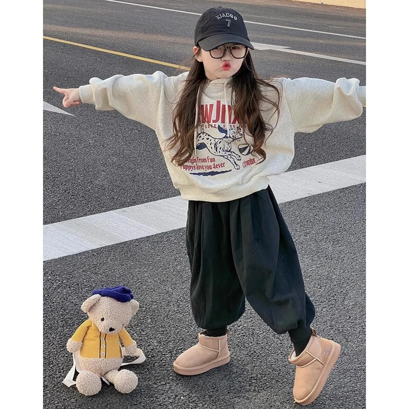 韩国童装女童加绒卫衣2024冬季新款洋气卡通印花连帽儿童长袖上衣