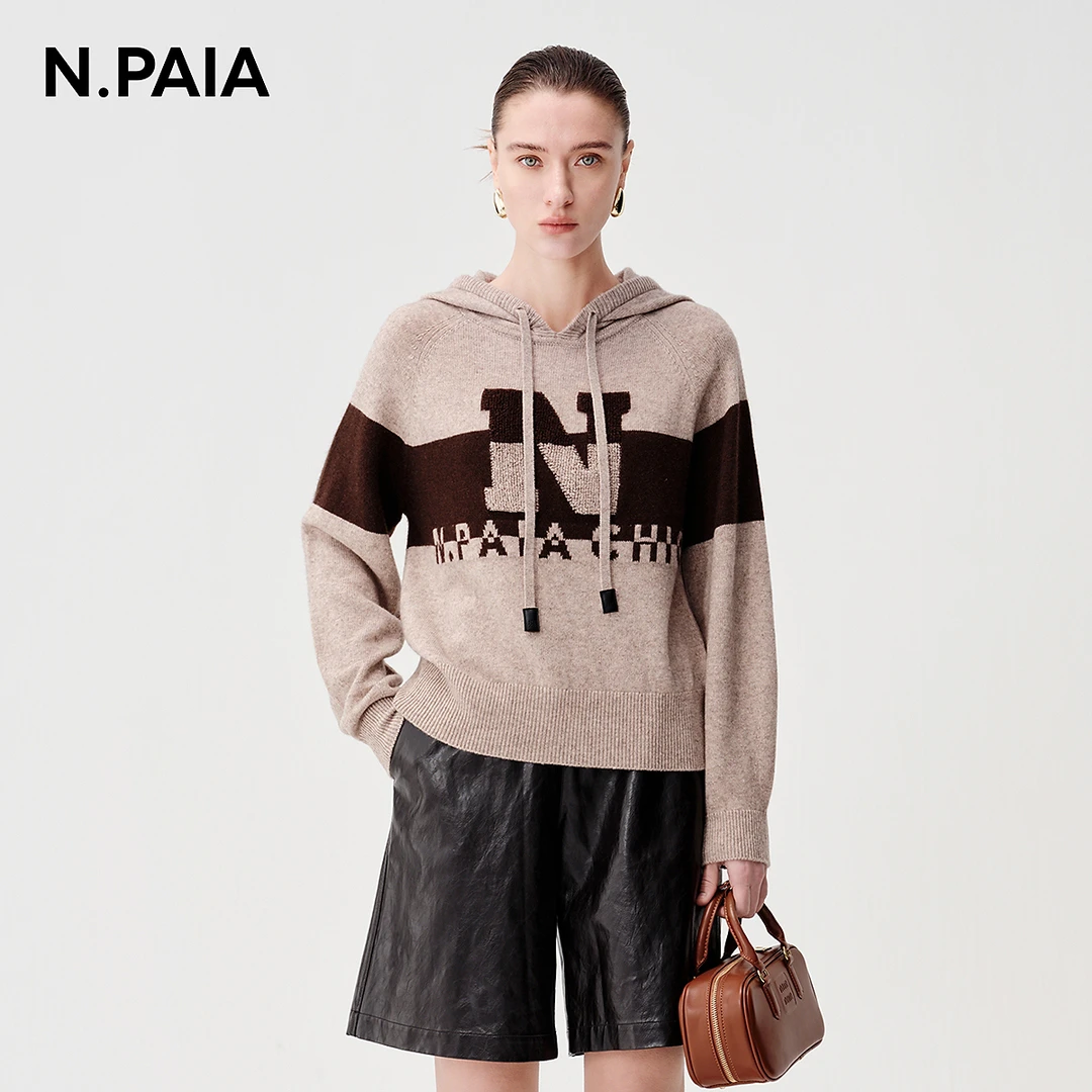 恩派雅23秋新款牦牛绒色块拼接圈圈字母连帽抽绳针织衫XNIIR9553A