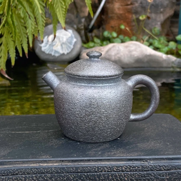 云南建水紫陶柴烧壶陶瓷纯手工功夫茶具容量约180ml