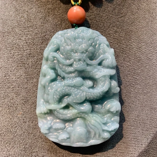 翡翠精品龙腾盛世吊坠项链毛衣链