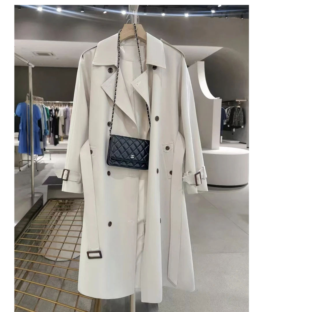 2024秋季时尚款风衣