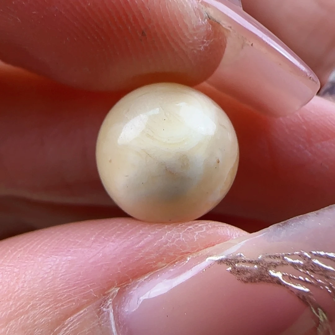 蜜蜡珠宝奇石未镶嵌