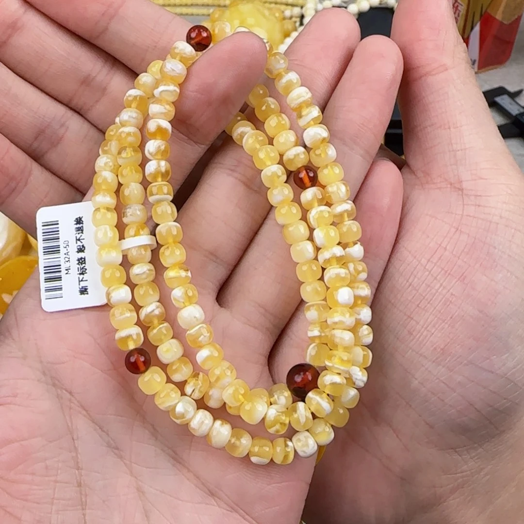 蜜蜡珠宝奇石未镶嵌