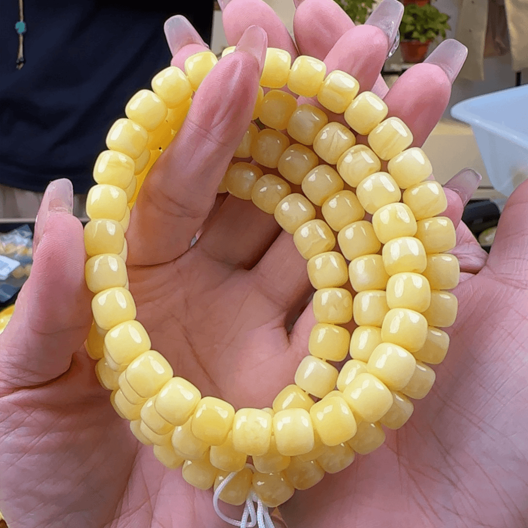 蜜蜡珠宝奇石未镶嵌