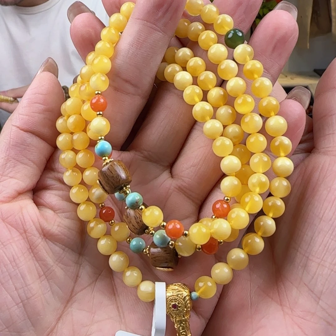 蜜蜡珠宝奇石未镶嵌