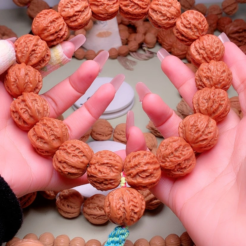 【闪购商品】文玩核桃吊坠胖****^红皮粗筋八棱核桃手持