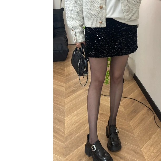 银灰色高腰亮片半身裙女夏季新款性感纯欲A字裙包臀防走光短裙