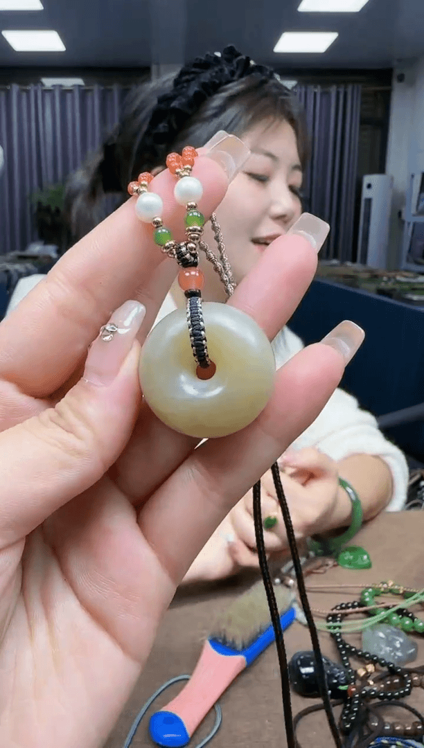 【闪购商品】和田玉挂件未镶嵌1