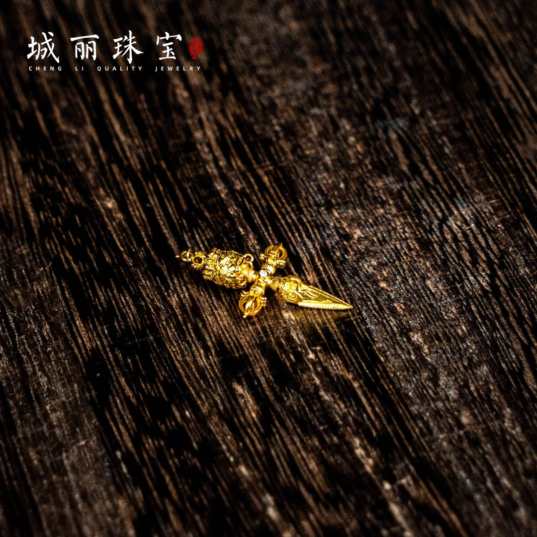 【城丽珠宝】18K黑才十字杵杵吊坠/个（多样性发货）KJ-641-1