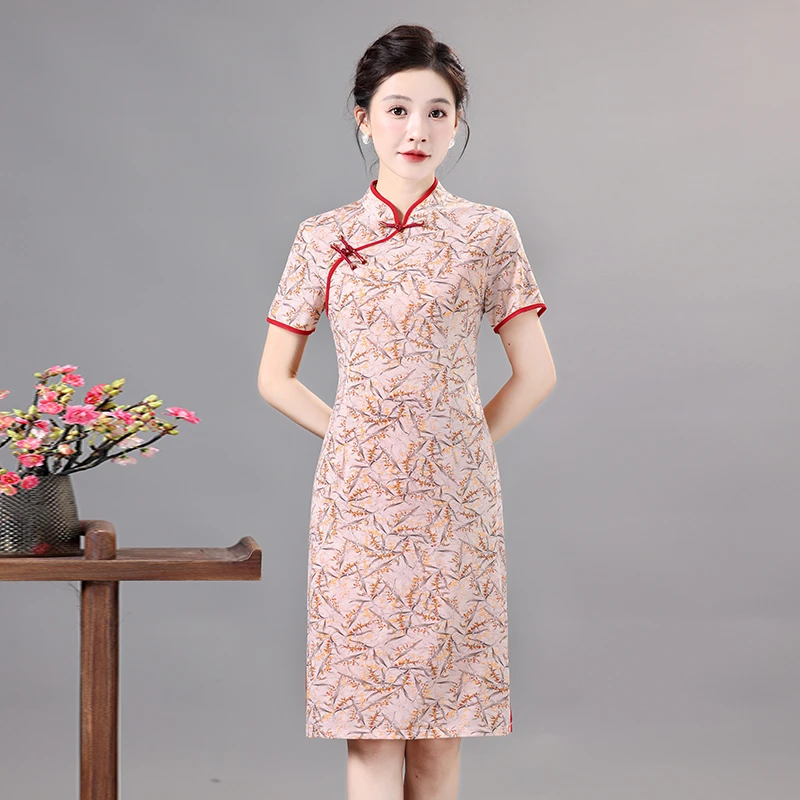 旗袍女高端新款旗袍改良版妈妈装中年女复古短袖低开叉旗袍连衣裙