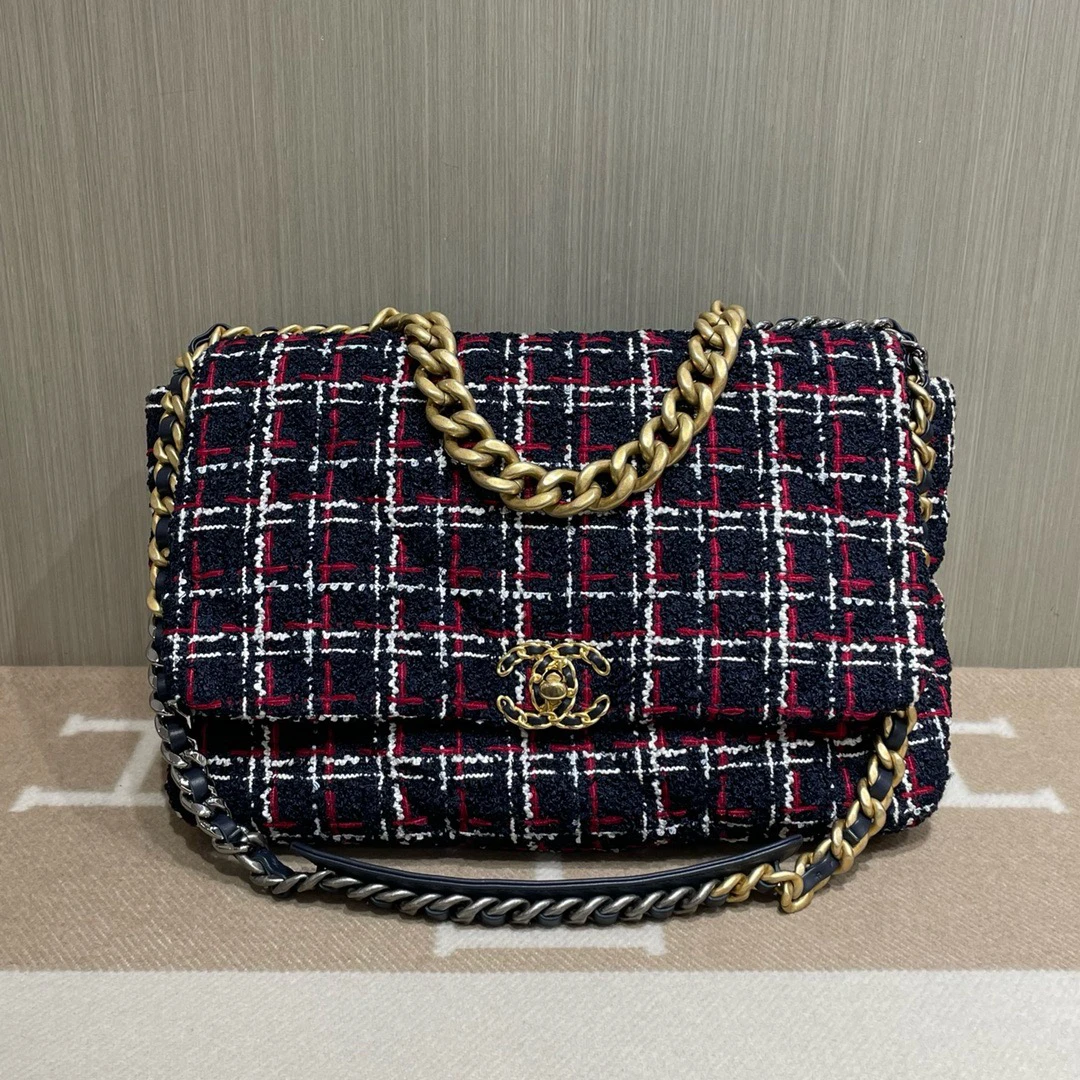 95新 Chanel/香奈儿 19bag 毛呢格纹斜挎包  大号 29开有卡成色好
