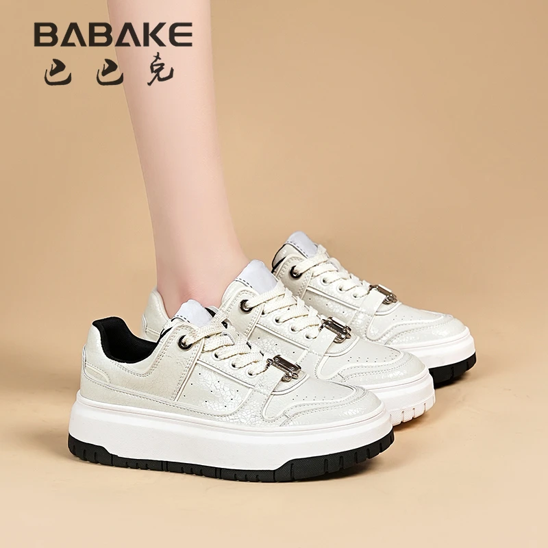 巴巴克AM时尚小白鞋春夏新款百搭平底时尚运动休闲女鞋BBK5706