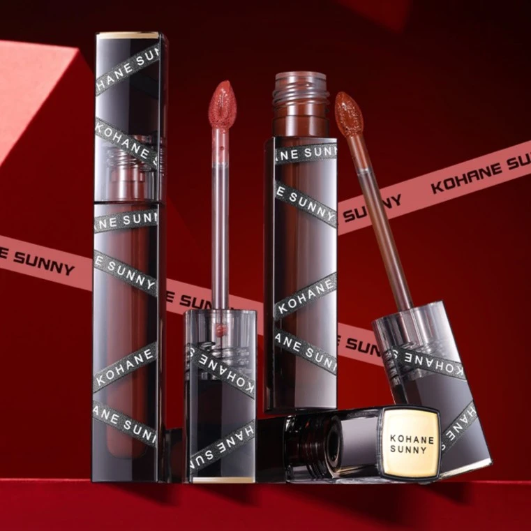 依魅推荐：黑丝带雾面持久不易掉唇釉