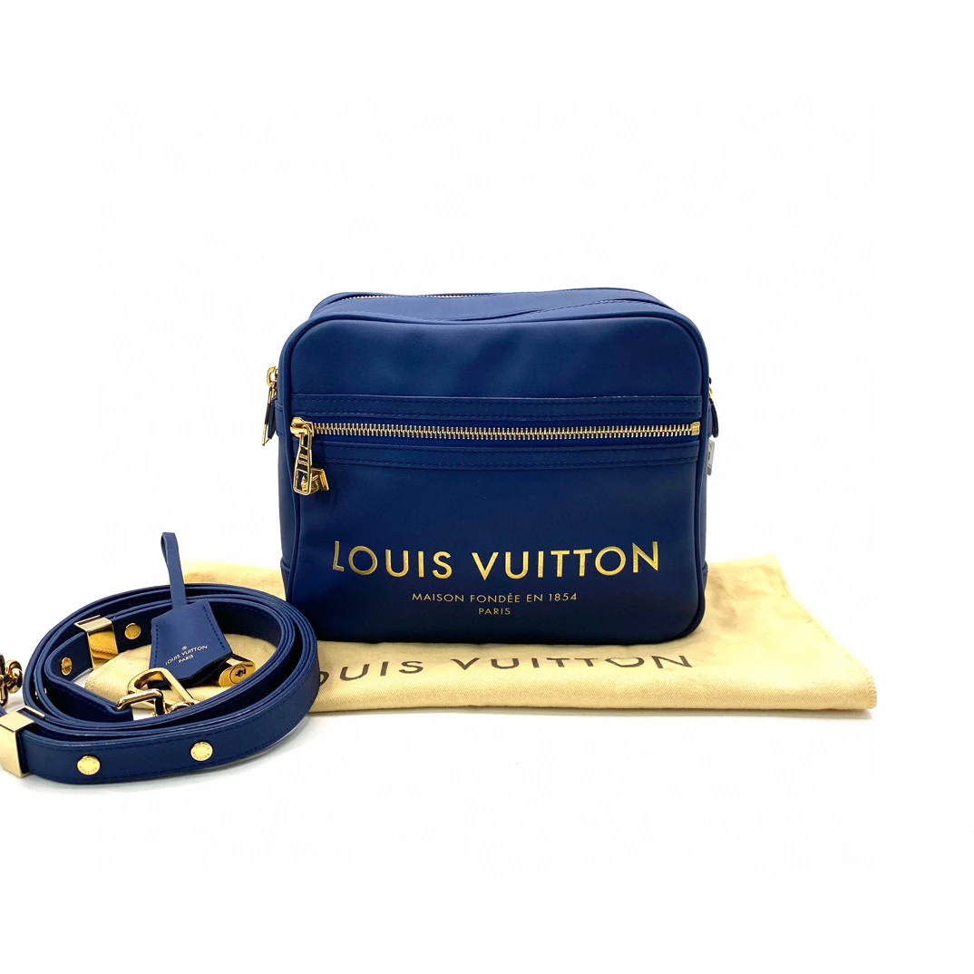 95新 LouisVuitton/路易威登 蓝色全皮单肩斜挎包 尺寸23/19 经典