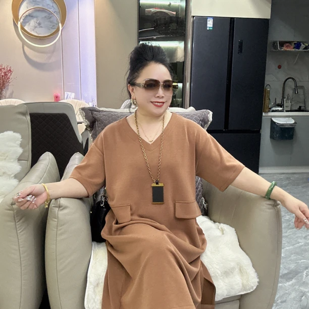 《乐姐》推荐高货大版宽松裙子2317款，涂