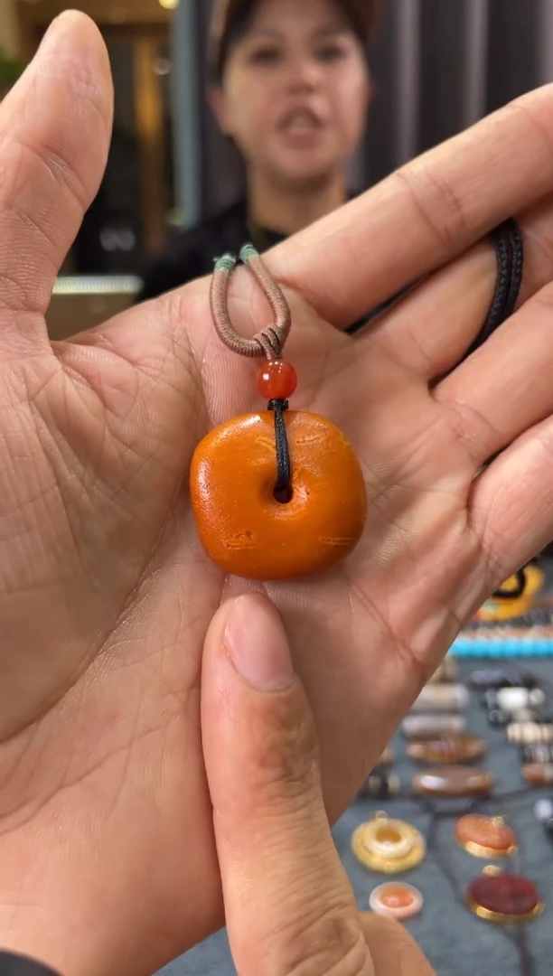 【闪购商品】蜜蜡手链未镶嵌蜜蜡