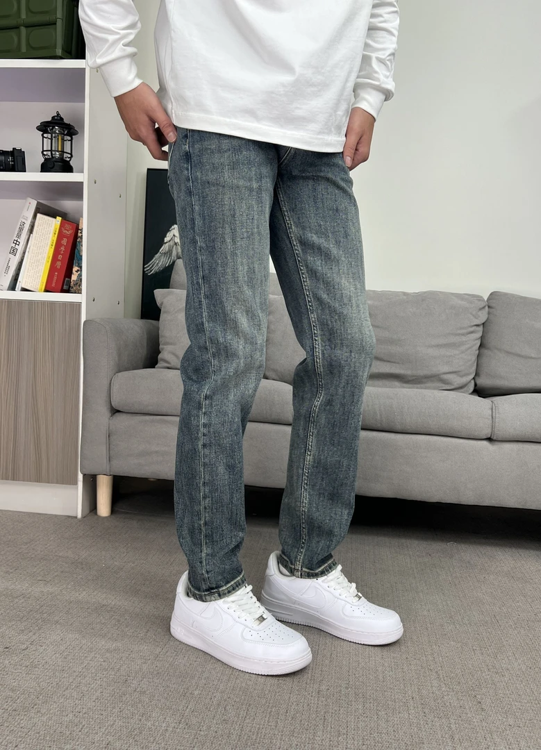 逸牛/秋冬新款宽松直筒高街百搭休闲复古简约男士美式牛仔裤1901