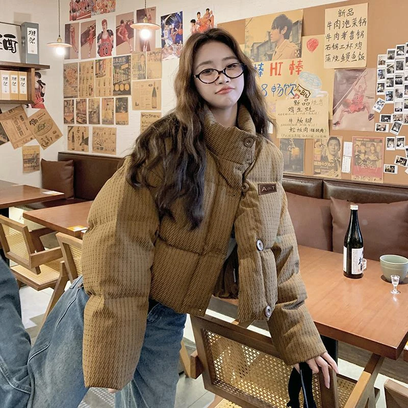 咖色短款立领加厚羽绒服女冬2025新款小个子时尚面包服白鸭绒外套