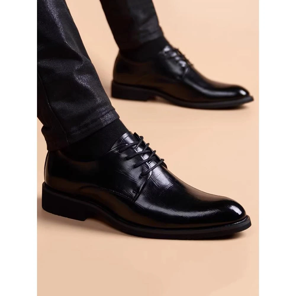 皮鞋男品质商务正装男鞋秋季新款英伦尖头男士休闲结婚新郎鞋M