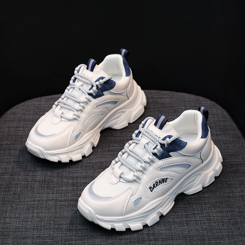 达芙妮老爹鞋运动网红时尚休闲软底外穿厚底百搭休闲运动鞋女