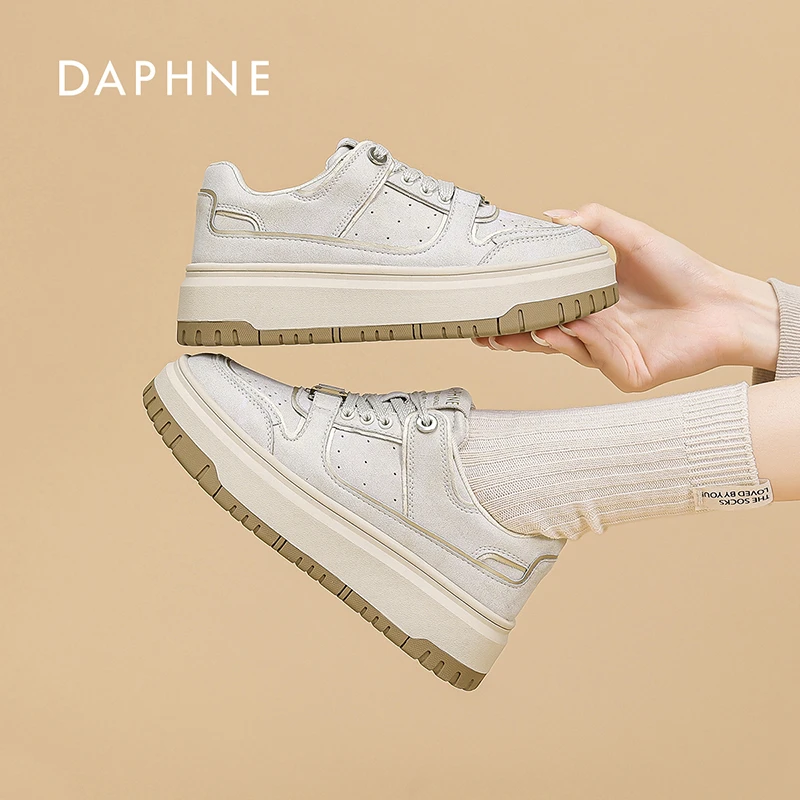 Daphne/达芙妮秋冬上新女鞋小白鞋板鞋休闲鞋百搭经典高帮运动鞋