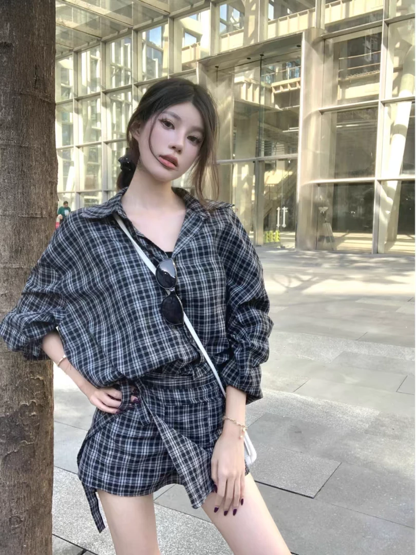 早秋季新款宽松衬衫系腰带防走光百褶裙格子套装微胖