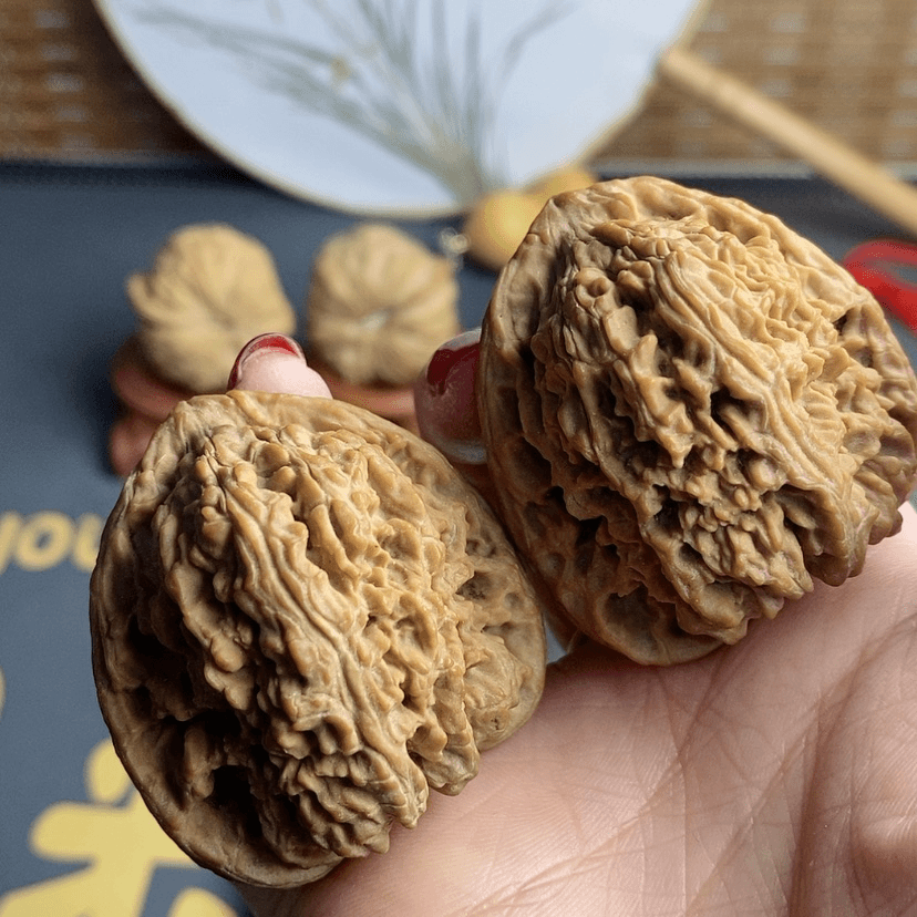 【闪购商品】文玩核桃吊坠明***山