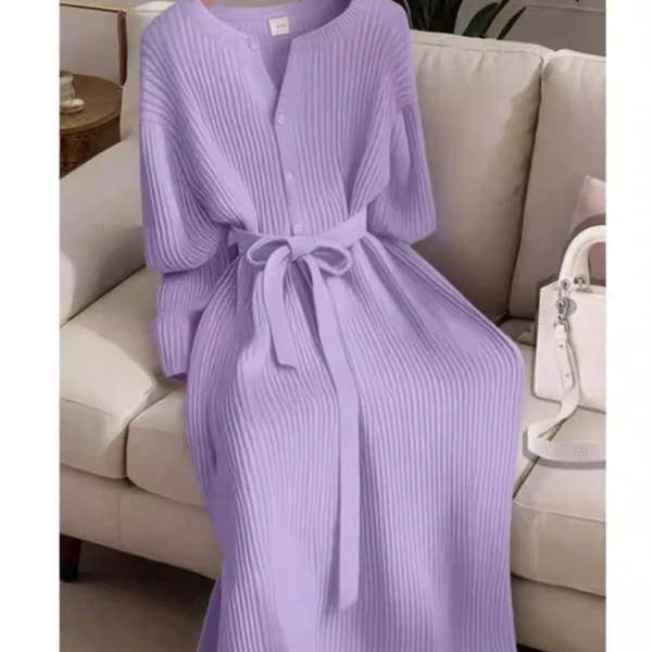 今年流行漂亮紫色针织连衣裙女装初秋新款时尚绝美内搭慵懒毛衣裙