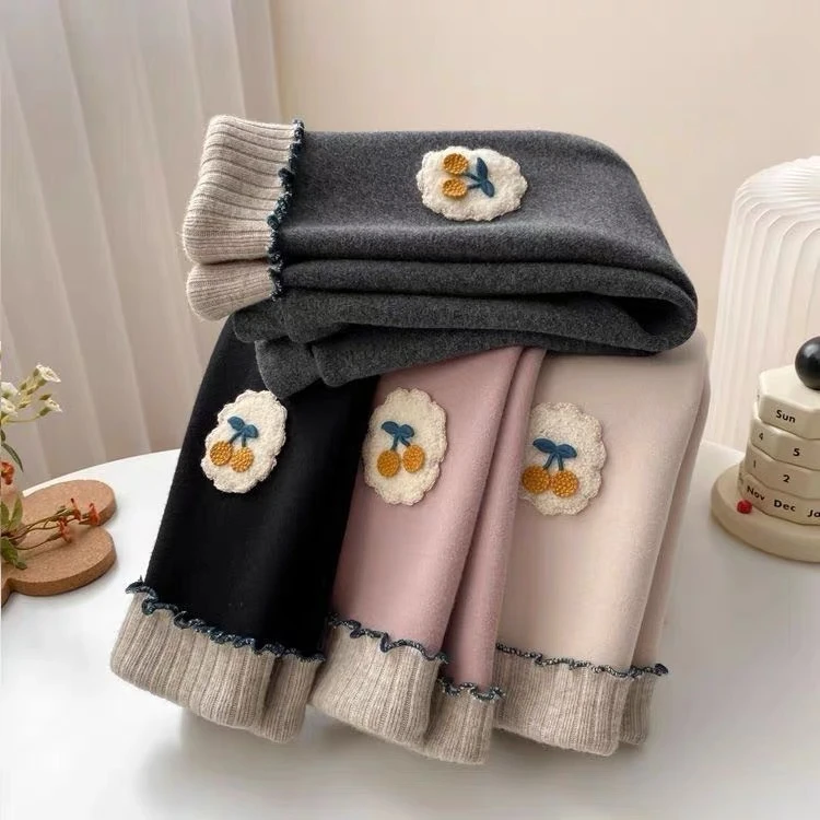 宝宝加绒打底裤女童秋冬款一体绒洋气女宝宝冬装保暖裤