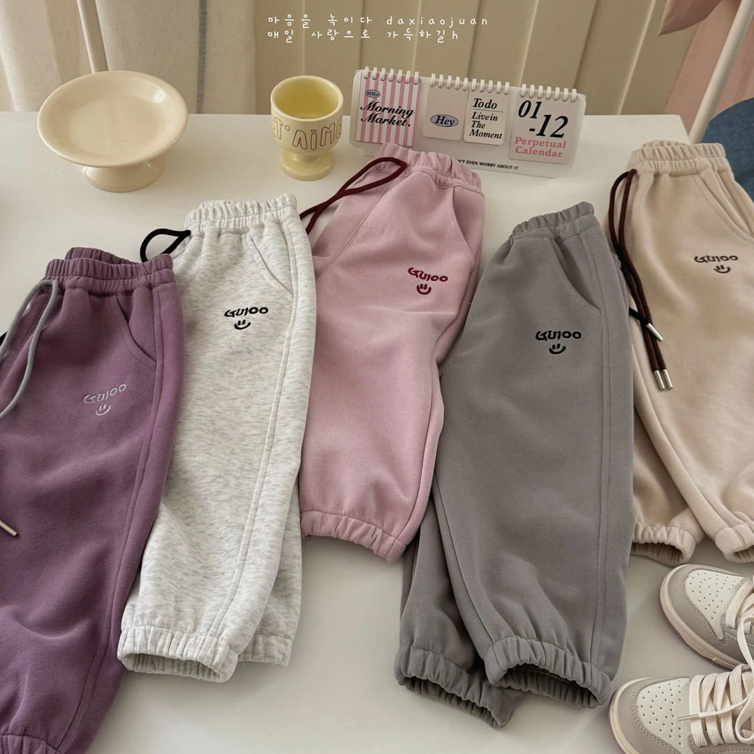大小卷24秋冬新款男女童笑脸卫裤纯色简约运动裤宽松休闲束脚裤