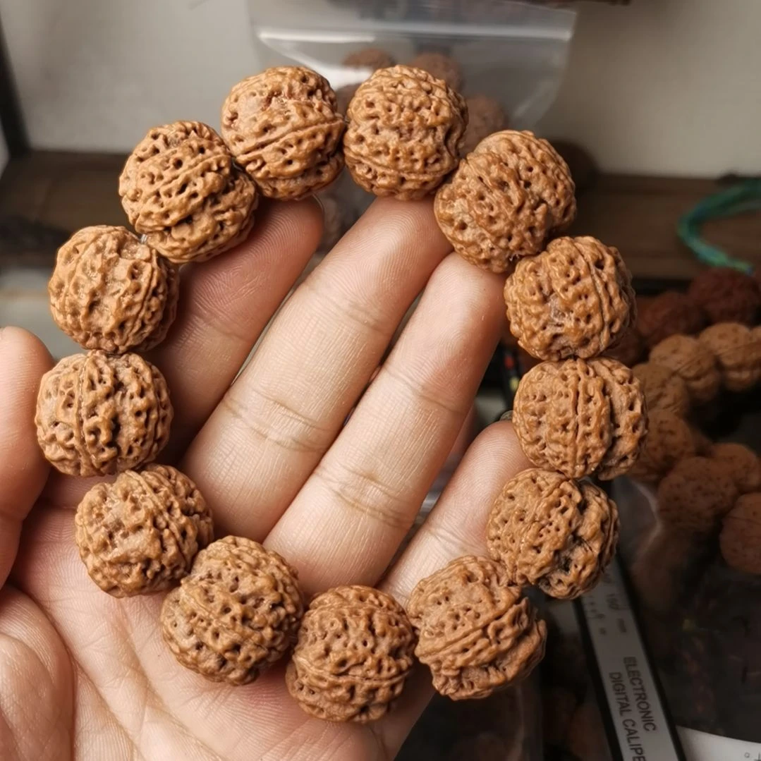 【闪购商品】金刚菩提手串粗*_