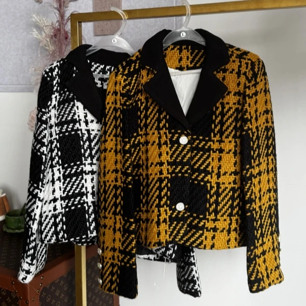 冬季上新~经典复古格子设计款绵羊毛西装外套 S3237