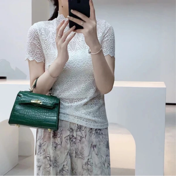 A6626夏季新品时尚气质通勤薄款蕾丝镂空打底衫短袖