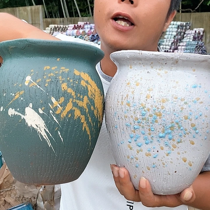 红陶20CM以下高22口18颜色不挑