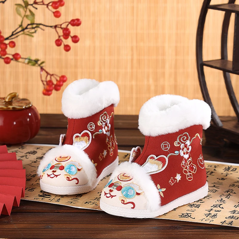 儿童国风女童靴古风汉服鞋拜年靴子冬季加绒加厚绣花女宝雪地靴冬