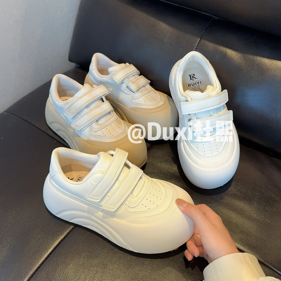 2024新款圆头面包鞋魔术贴款经典百搭小白鞋软底女鞋