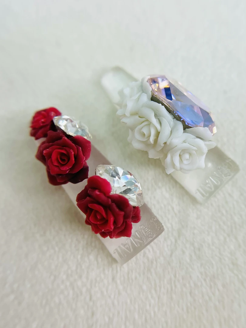 《堆钻尖玫瑰》意境美甲模具！翻出来直接贴钻就行！纯手工雕花翻模！