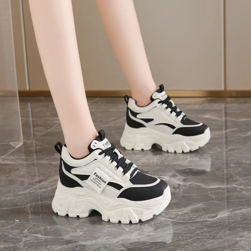 内增高女鞋2024秋冬季新款小个子8cm软底运动鞋厚底老爹鞋显脚小