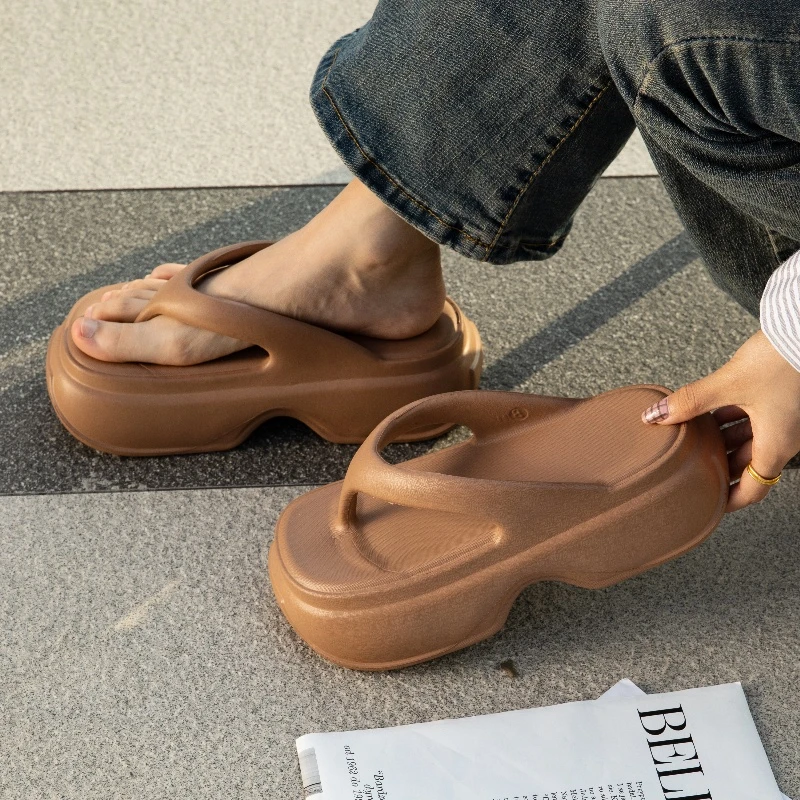 7cm增高厚底人字拖夏季外穿女款潮流时尚轻便防滑夹脚沙滩凉拖鞋