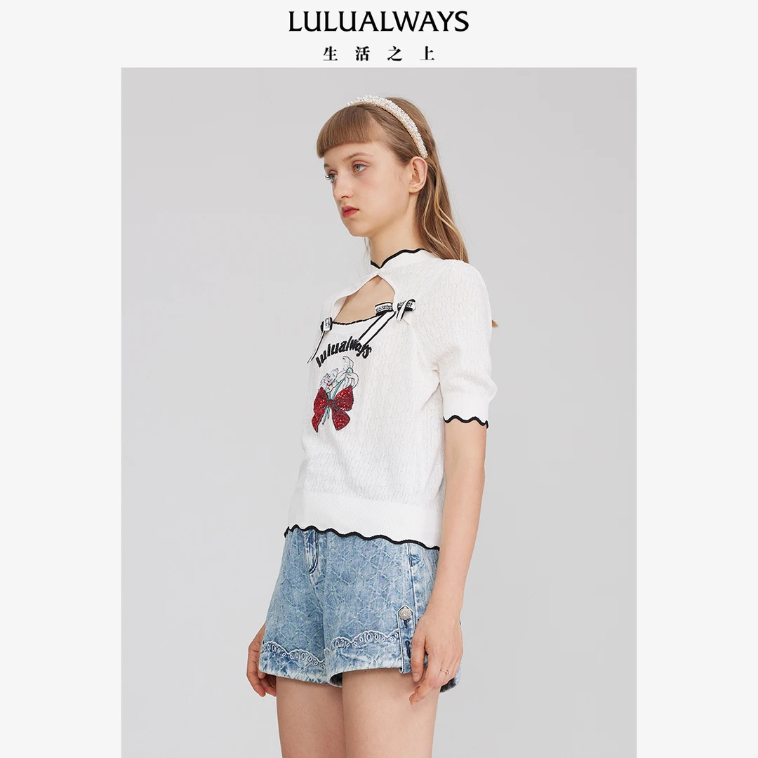 LULUALWAYS新款镂空泡泡袖提花套头针织衫